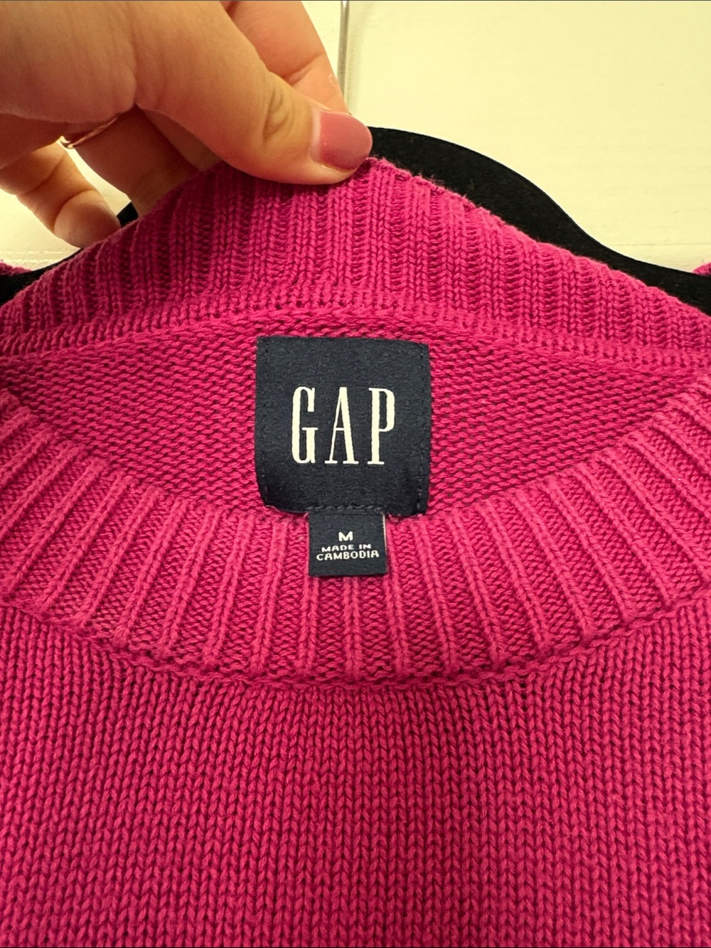 GAP Crewneck Sweater - Picture 3 of 10